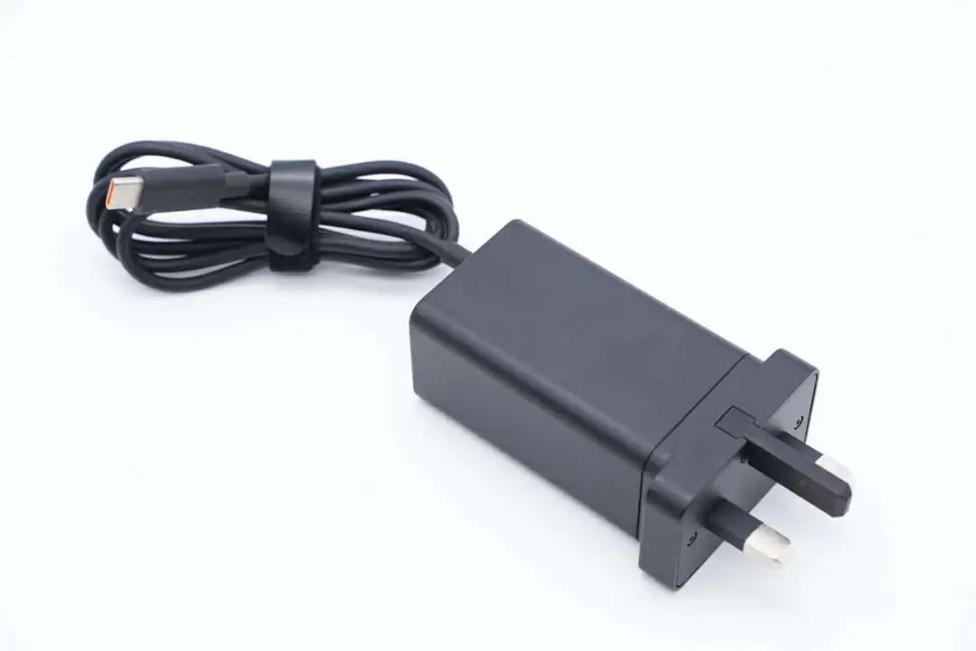 【沃爾德實業】案例拆解報告：白牌65W 1A1C氮化鎵快充充電